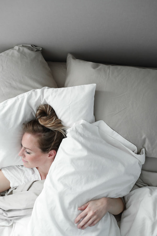 PILLOWS AND SHAMS